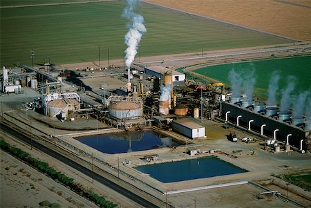 smoke chimney - Geothermal power plant, Calipatria, California Stock Photo - Premium Royalty-Free, Code: 625-01745945