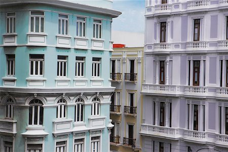 simsearch:625-01747452,k - Buildings in a city, Old San Juan San Juan, Puerto Rico Fotografie stock - Premium Royalty-Free, Codice: 625-01747677