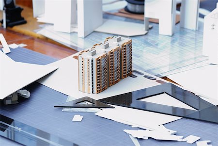 Close-up of an architectural model on a table in an office Stock Photo - Premium Royalty-Free, Code: 625-01749084