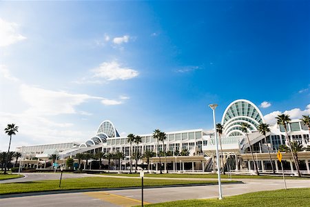 Walkway in front of a building, Orlando, Florida, USA Stock Photo - Premium Royalty-Free, Code: 625-01749629