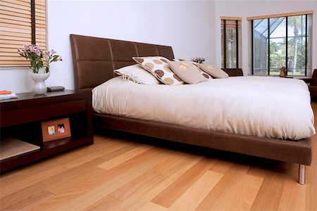 simsearch:625-01743860,k - Interiors of a bedroom Foto de stock - Sin royalties Premium, Código: 625-01743867