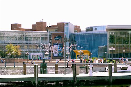 research building - Bâtiments au bord de mer, Maryland Science Center, Inner Harbor, Baltimore, Maryland, USA Photographie de stock - Premium Libres de Droits, Code: 625-01750098