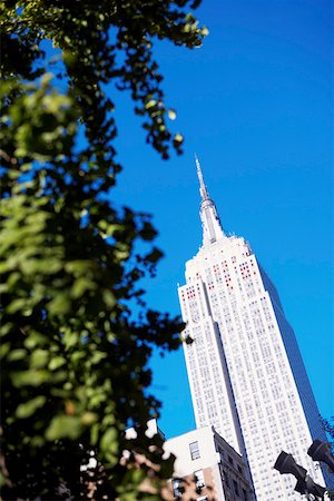 simsearch:625-01750194,k - Low angle view of a building, Empire State Building, Manhattan, New York City, New York State, USA Foto de stock - Sin royalties Premium, Código: 625-01750210