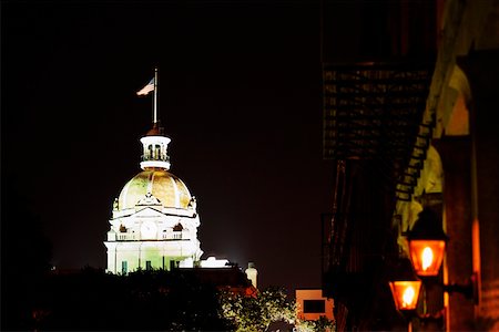 savannah - Government building lit up at night, Town Hall, Savannah, Georgia, USA Fotografie stock - Premium Royalty-Free, Codice: 625-01750365