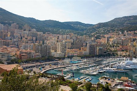 High angle view of boats docked at a harbor, Port of Fontvieille, Monte Carlo, Monaco Foto de stock - Sin royalties Premium, Código: 625-01750446