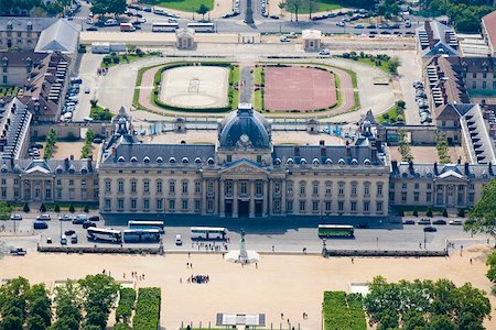 france city road and building pic - Aerial view of a government building, Ecole Militaire, Paris, France Stock Photo - Premium Royalty-Free, Code: 625-01750562
