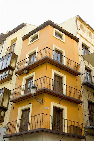 simsearch:625-00806178,k - Low angle view of a building, Toledo, Spain Stock Photo - Premium Royalty-Free, Code: 625-01750708