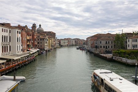 simsearch:625-01747350,k - Bâtiments au bord de mer, Venise, Italie Photographie de stock - Premium Libres de Droits, Code: 625-01750739