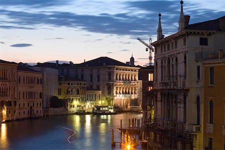 simsearch:625-01750772,k - Reflection of buildings in water, Venice, Italy Stock Photo - Premium Royalty-Free, Code: 625-01750732