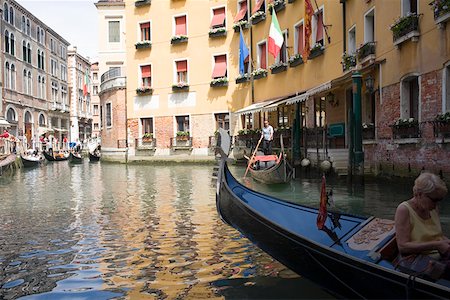 simsearch:625-01750740,k - Gondolas in a canal, Venice, Italy Stock Photo - Premium Royalty-Free, Code: 625-01750780