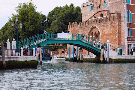 simsearch:625-01750740,k - Footbridge over a canal, Venice, Italy Stock Photo - Premium Royalty-Free, Code: 625-01750790