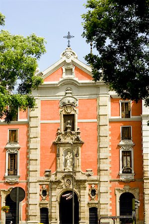 simsearch:625-01750876,k - Façade d'une église, Madrid, Espagne Photographie de stock - Premium Libres de Droits, Code: 625-01750875