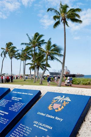 simsearch:625-01751116,k - Memorial plaques in a park, Pearl Harbor, Honolulu, Oahu, Hawaii Islands, USA Stock Photo - Premium Royalty-Free, Code: 625-01751052