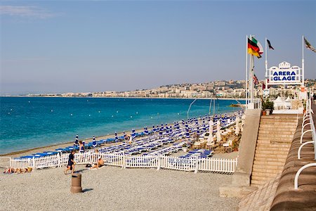 simsearch:625-01751994,k - Lounge chairs on the beach, Nice, France Stock Photo - Premium Royalty-Free, Code: 625-01751470