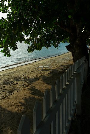 san andres - Picket fence at the seaside, South West Bay, Providencia, Providencia y Santa Catalina, San Andres y Providencia Department, Fotografie stock - Premium Royalty-Free, Codice: 625-01751504