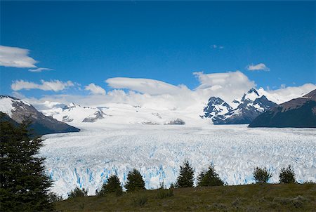 el calafate - High angle view of a glacier, Moreno Glacier, Argentine Glaciers National Park, Lake Argentino, El Calafate, Patagonia Foto de stock - Sin royalties Premium, Código: 625-01751571