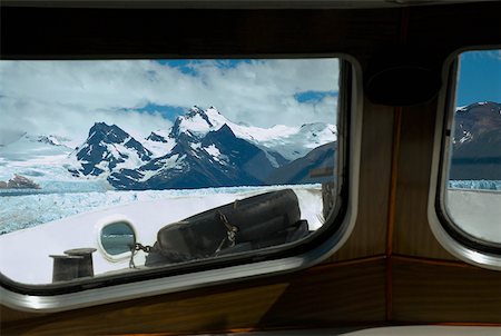 Mountain viewed through the window of a ship, Lake Argentino, Patagonia, Argentina Stock Photo - Premium Royalty-Free, Code: 625-01751586