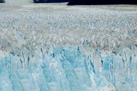 el calafate - High angle view of a glacier, Moreno Glacier, Argentine Glaciers National Park, Lake Argentino, El Calafate, Patagonia Foto de stock - Sin royalties Premium, Código: 625-01751710