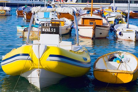 simsearch:625-01752021,k - Boote verankert in einem Hafen Marina Grande, Capri, Kampanien, Italien Stockbilder - Premium RF Lizenzfrei, Bildnummer: 625-01752048