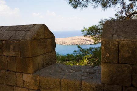 simsearch:625-01752193,k - Old ruins of a fortified wall, Rhodes, Dodecanese Islands, Greece Foto de stock - Sin royalties Premium, Código: 625-01752163