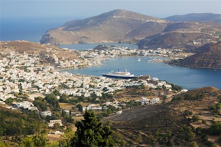 High angle view of a cityscape, Skala, Patmos, Dodecanese Islands Greece Foto de stock - Sin royalties Premium, Código: 625-01752608