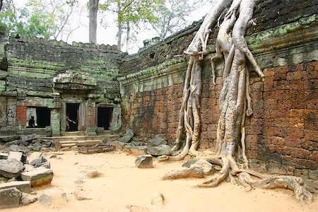 simsearch:625-01263765,k - Old ruins of a temple, Angkor Wat Siem Reap, Cambodia Stock Photo - Premium Royalty-Free, Code: 625-01752696