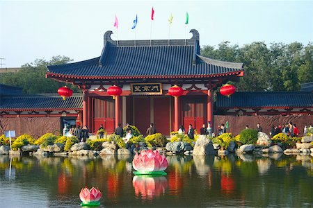 simsearch:625-01752762,k - Tourists in front of a building, Xi'an, Shaanxi province, China Stock Photo - Premium Royalty-Free, Code: 625-01752764