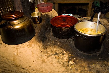 Close-up of saucepans, San Juan De Chuccho, Colca Canyon, Arequipa, Peru Foto de stock - Sin royalties Premium, Código: 625-01753131