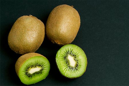 Close-up of kiwi fruits Stock Photo - Premium Royalty-Free, Code: 625-02266155