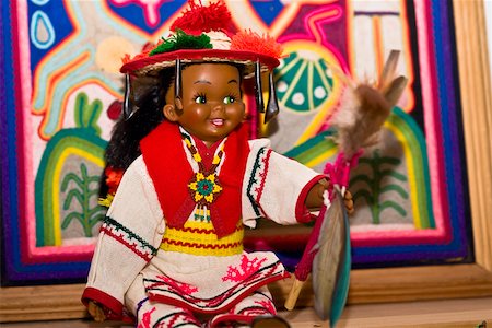 Gros plan d'une poupée, Real De Catorce, Huichol San Luis Potosi, Mexique Photographie de stock - Premium Libres de Droits, Code: 625-02267921
