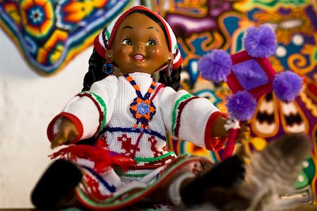 Close-up of a Huichol doll, Real De Catorce, San Luis Potosi, Mexico Stock Photo - Premium Royalty-Free, Code: 625-02267923