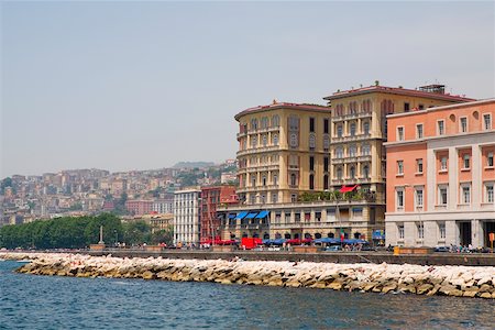 simsearch:625-02927736,k - Bâtiments dans une ville, Via Partenope, baie de Naples, Naples, Province de Naples, Campanie, Italie Photographie de stock - Premium Libres de Droits, Code: 625-02927712