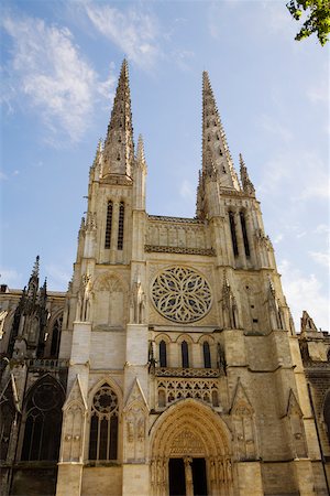 Facade of a church, St. Andre Cathedral, Bordeaux, Aquitaine, France Fotografie stock - Premium Royalty-Free, Codice: 625-02927875