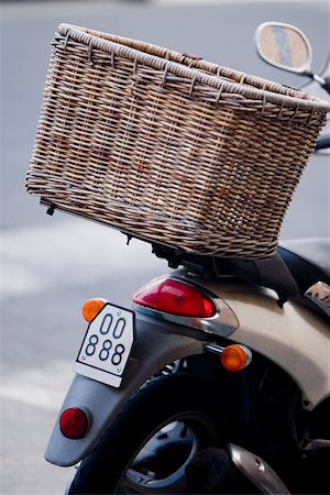 santa margherita ligure - Wicker basket on a moped, Italian Riviera, Santa Margherita Ligure, Genoa, Liguria, Italy Stock Photo - Premium Royalty-Free, Code: 625-02928077