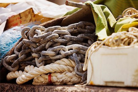 Close-up of chain and rope, Sorrento, Sorrentine Peninsula, Naples Province, Campania, Italy Stock Photo - Premium Royalty-Free, Code: 625-02928178