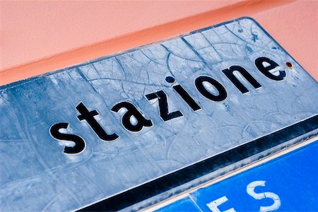 simsearch:625-02928880,k - Close-up of an information sign, Monterosso al Mare, La Spezia, Liguria, Italy Foto de stock - Sin royalties Premium, Código: 625-02928215