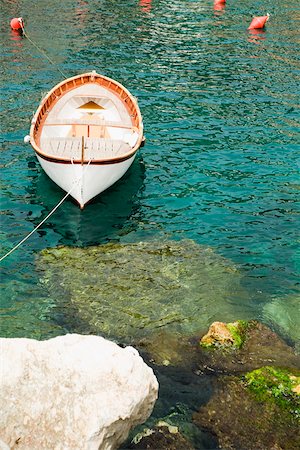 province of la spezia - Boat moored in the sea, Cinque Terre National Park, RioMaggiore, Cinque Terre, La Spezia, Liguria, Italy Stock Photo - Premium Royalty-Free, Code: 625-02928595
