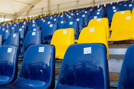 Empty seats in a stadium, Le Mans, France Foto de stock - Royalty Free Premium, Número: 625-02928669