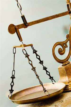 simsearch:625-02927841,k - Close-up of a weighing scale, Positano, Amalfi Coast, Salerno, Campania, Italy Foto de stock - Sin royalties Premium, Código: 625-02928727