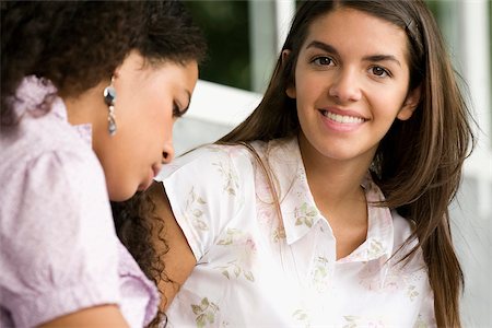 simsearch:625-02929666,k - Portrait of two university students smiling Stock Photo - Premium Royalty-Free, Code: 625-02929745