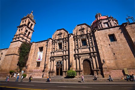 simsearch:625-02928235,k - Low angle view of a church, Templo De Las Monjas, Morelia, Michoacan State, Mexico Foto de stock - Sin royalties Premium, Código: 625-02933435