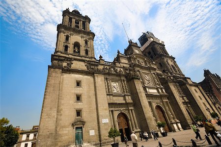 simsearch:841-03063673,k - Low angle view of a cathedral, Metropolitan Cathedral, Mexico City, Mexico Foto de stock - Sin royalties Premium, Código: 625-02933692