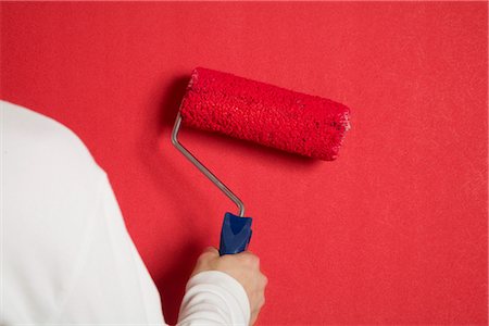 european roller - Wall is being painted in red, Germany Foto de stock - Sin royalties Premium, Código: 628-05817325