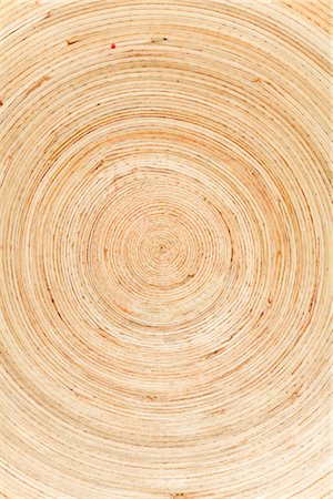 Cross section of a tree with annual rings Stock Photo - Premium Royalty-Free, Code: 628-05817357