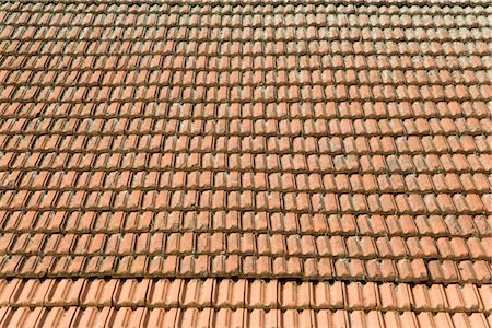 Roof tiles in rows Foto de stock - Sin royalties Premium, Código: 628-05817363