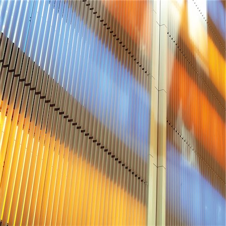 side lit - Facade of a modern building Stock Photo - Premium Royalty-Free, Code: 628-05817392