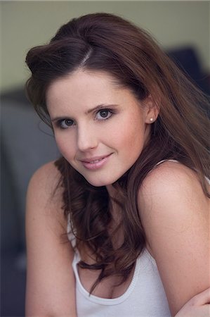 simsearch:628-07072865,k - Attractive brunette young woman, portrait Stock Photo - Premium Royalty-Free, Code: 628-07072858