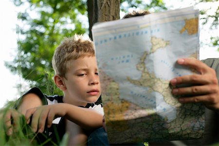 simsearch:628-00920051,k - Father and son looking at a world map Stock Photo - Premium Royalty-Free, Code: 628-00920010