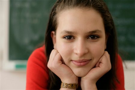 simsearch:628-00920637,k - Portrait of a teenage girl Stock Photo - Premium Royalty-Free, Code: 628-00920627