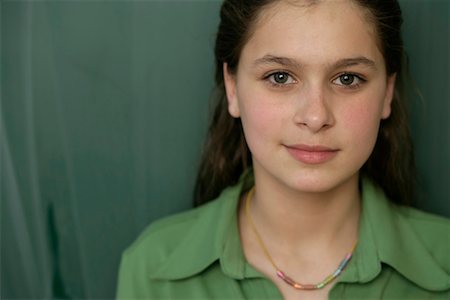 simsearch:628-00920637,k - Portrait of a teenage girl Stock Photo - Premium Royalty-Free, Code: 628-00920645